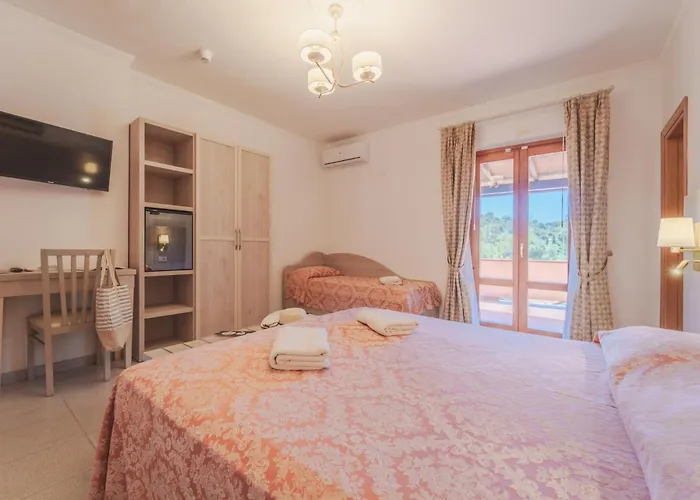 Lo Scirocco Hotel Fetovaia