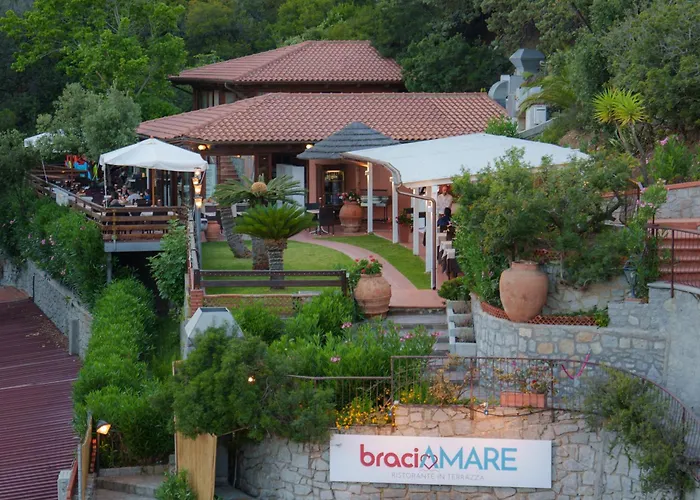 Hotel Lo Scirocco 3*