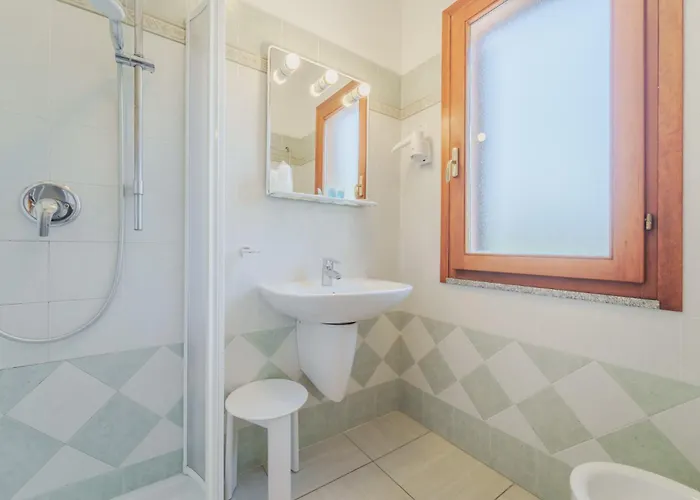 Hotel Lo Scirocco 3*